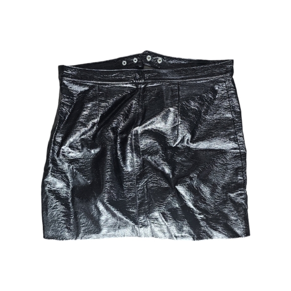 H&M Divided patent leather mini skirt with exposed zip size 8 - Picture 5 of 8
